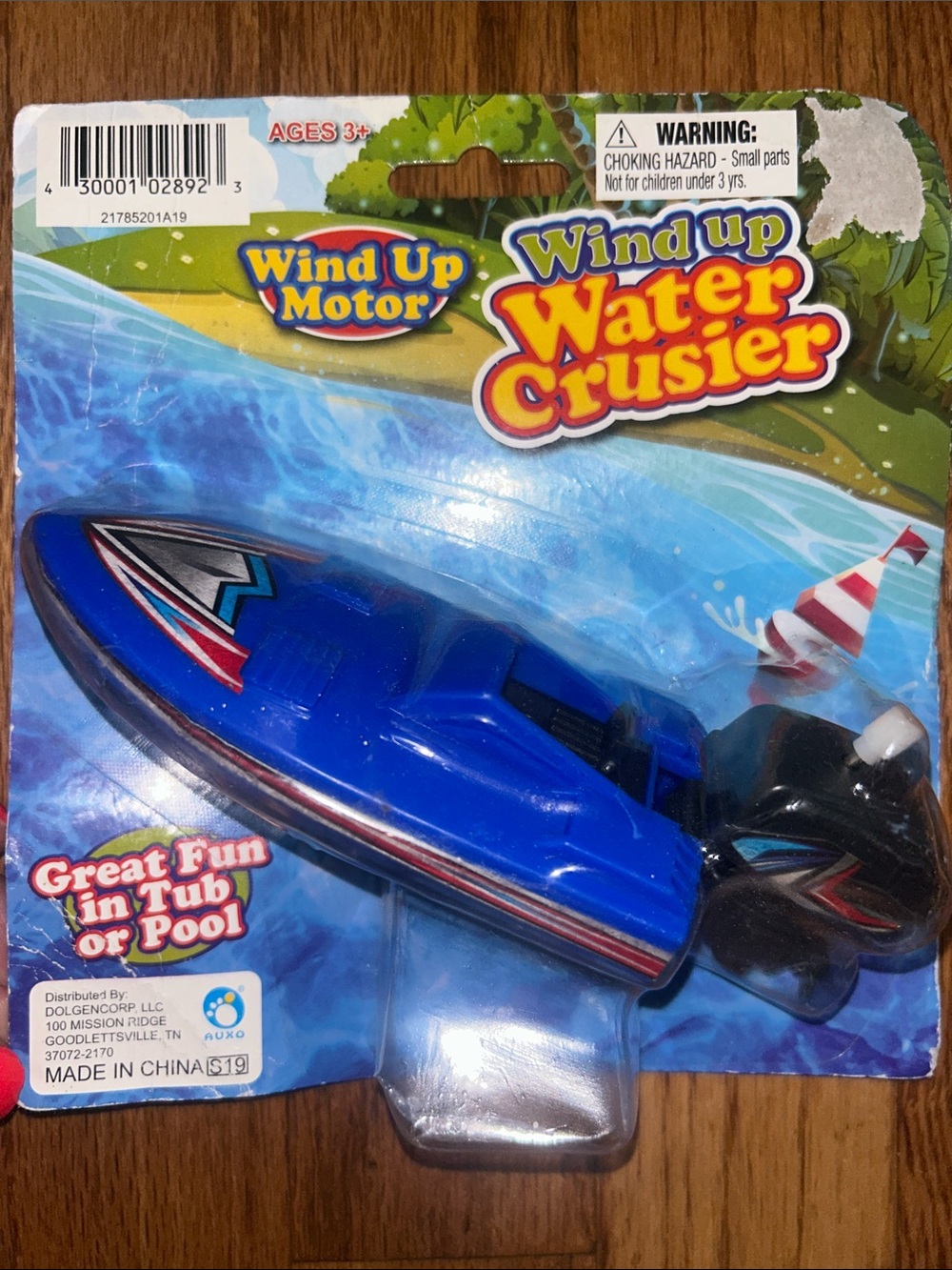 Wind Up Water Cruiser Tub or Pool Toy NIB